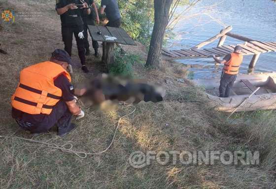 На Кіровоградщині зі ставка витягли потопленика